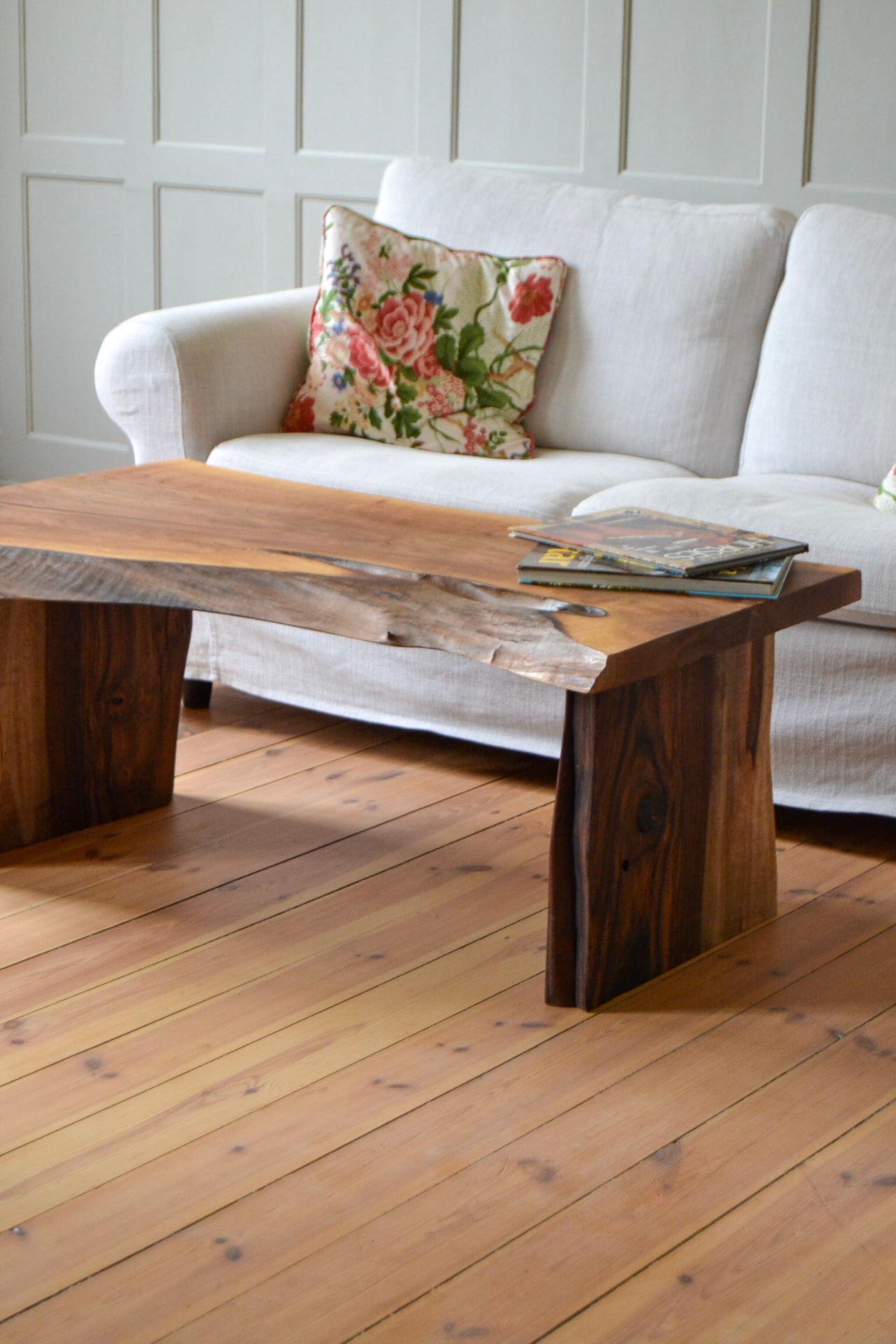 Naturbord — handgjort bord 9